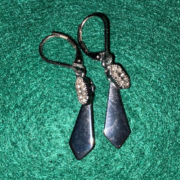 Dangle earrings with metallic stone and mini-rhinestone - Picture 2 of 2